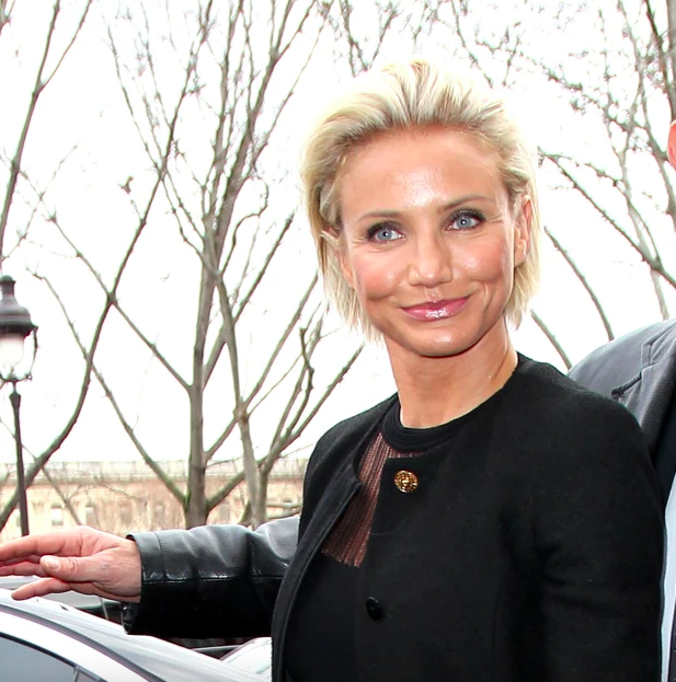 Celebrities and plastic surgeries, a match not always made in heaven