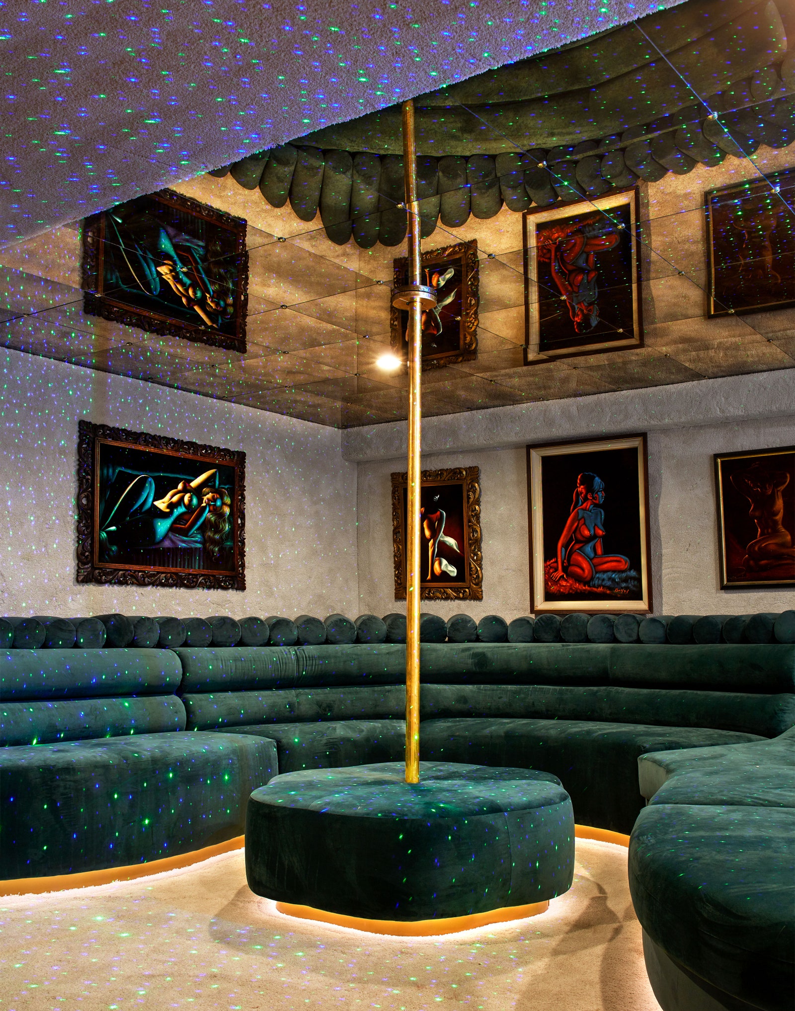 The Lounge