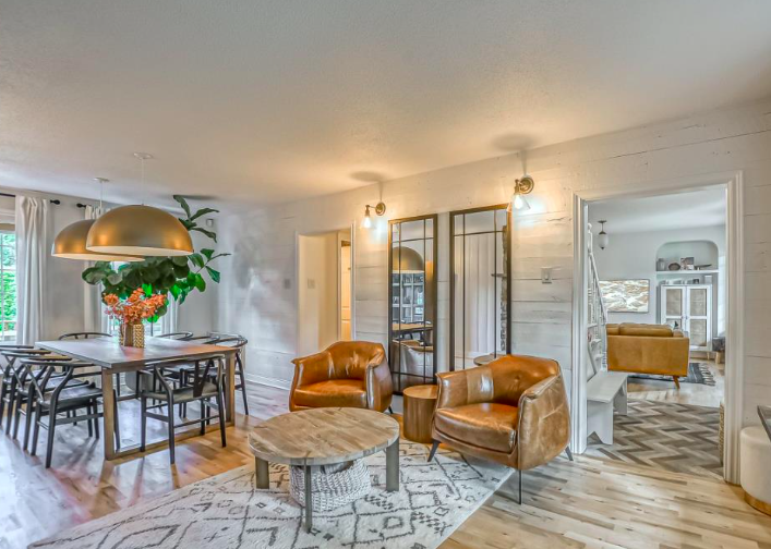 Une section «lunch» de la salle à manger