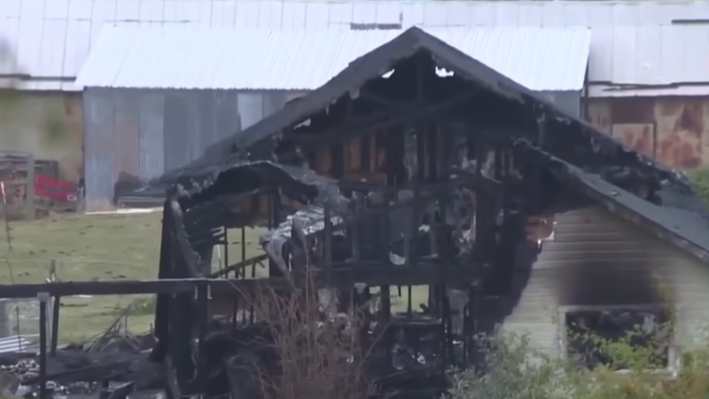 A meteor destroyed a house... but NASA doesn't believe it!