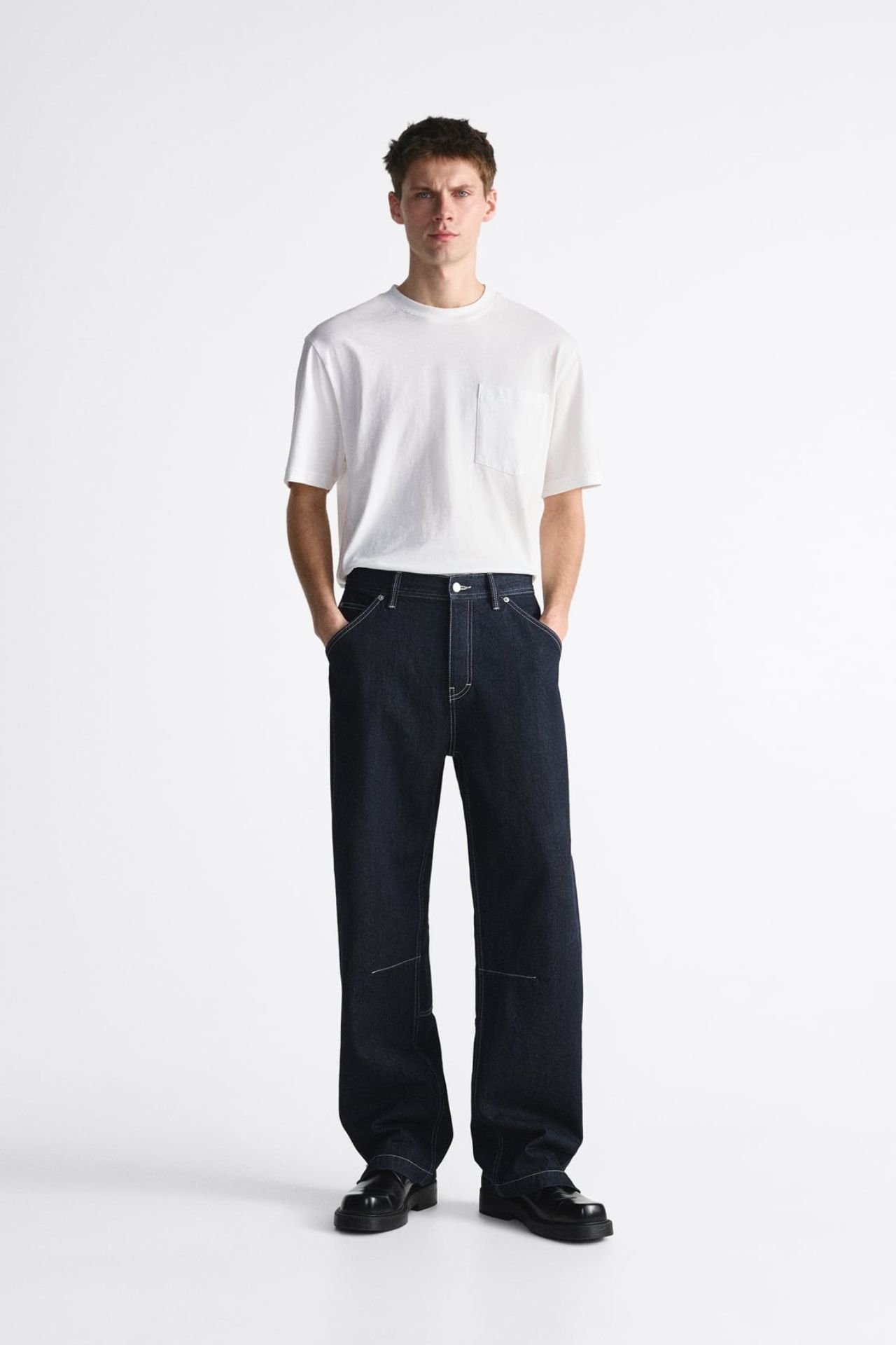 Topstitched jeans