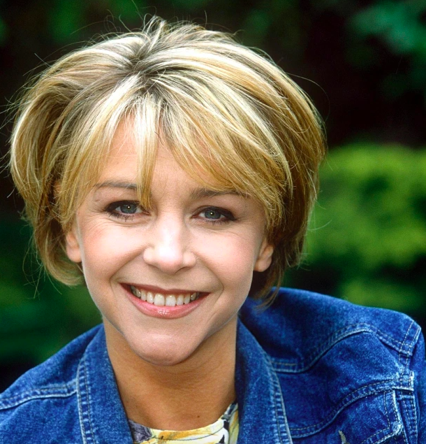 Leslie Ash